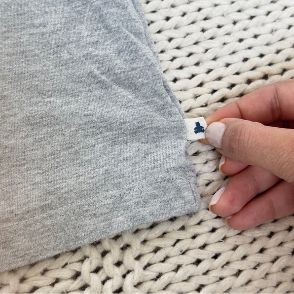 Baby Gap Gray Short Sleeve Tee with Breathable Fabric and Relaxed Fit 18-24 Mos - Picture 3 of 5